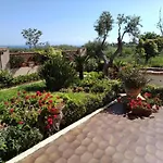 Bed & Breakfast Chorisia